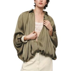 Lightweight Puffed Bomber Jacket – Batwing Sleeve, Zip Up, Casual Chic